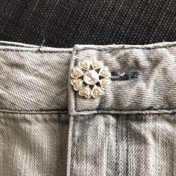 Kenzie Girl Brand - Denim Heart Skirt (Rare HTF) - Picture 3 of 11